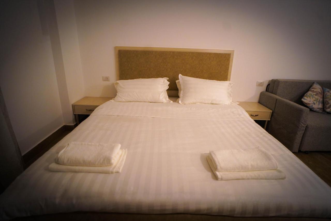 Eco Hostel Рамала Екстериор снимка